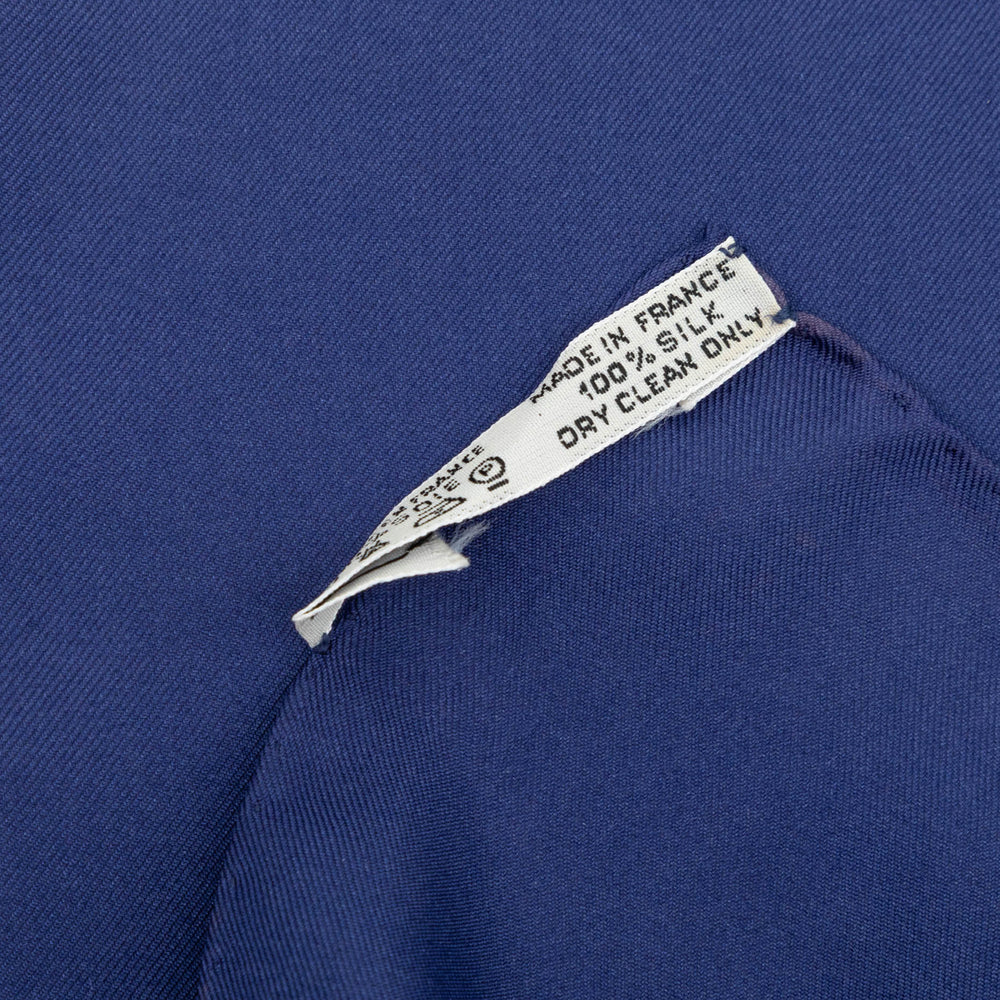Hermès Chapeau! Foulard 90 Bleu – vue 2 – GABY PARIS