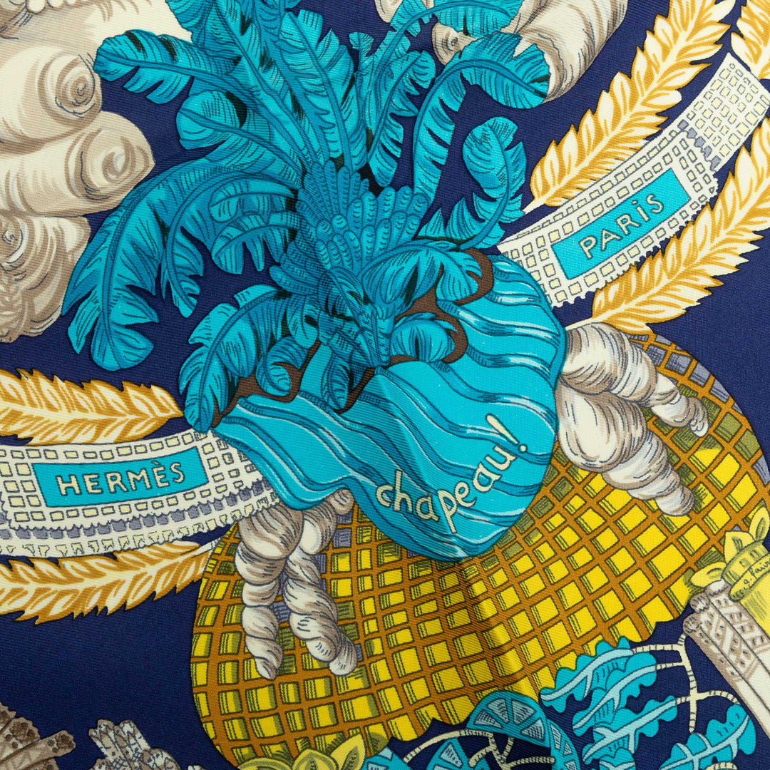 Hermès Chapeau! Foulard 90 Bleu – vue 3 – GABY PARIS