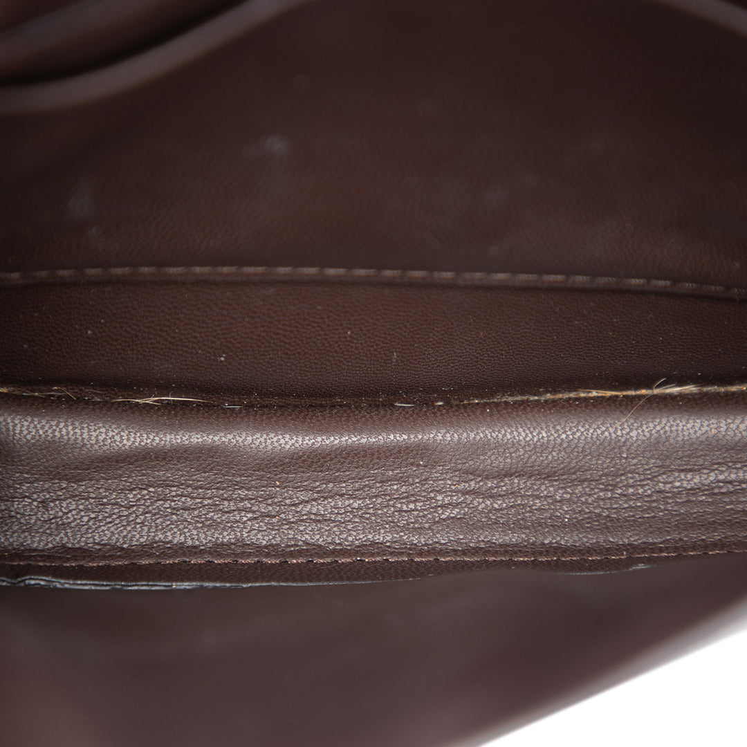 Celine Sac bandoulière embossé Symmetrical Mini Cuir de veau Marron – vue 4 – GABY PARIS