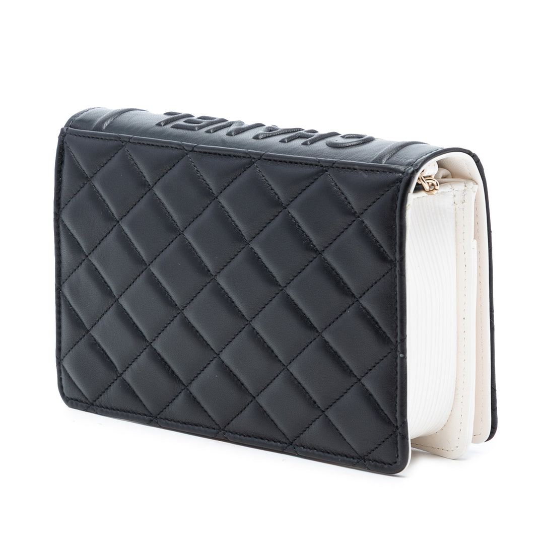 Chanel Matelassé Cuir d’agneau Book Wallet on Chain