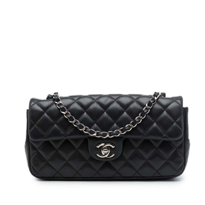 Chanel CC Matelassé East West à rabat Cuir d'agneau Noir