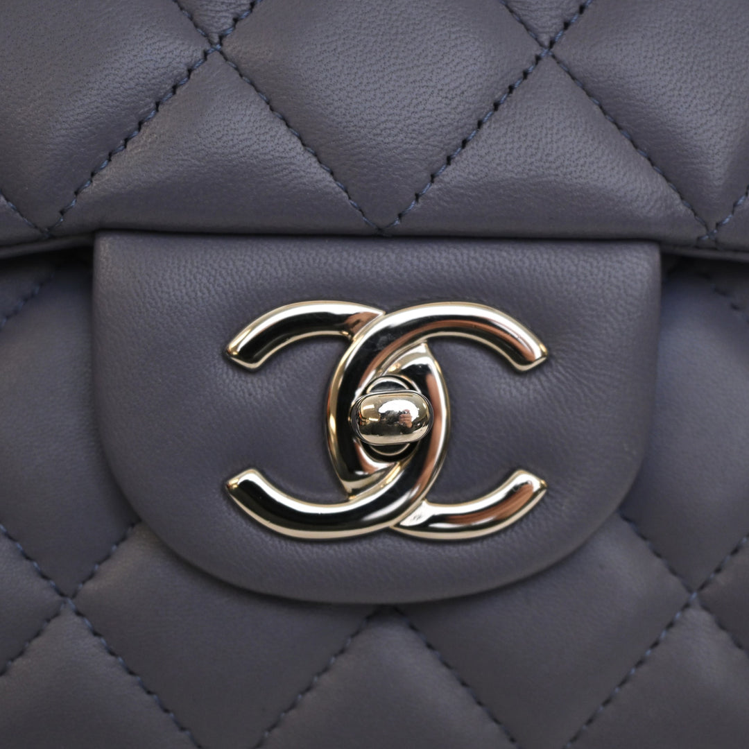 Classic Double rabat Maxi Cuir d'agneau Gris