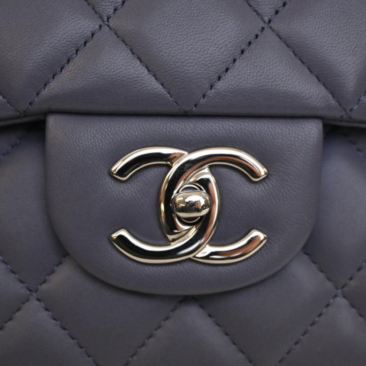 Classic Double rabat Maxi Cuir d'agneau Gris