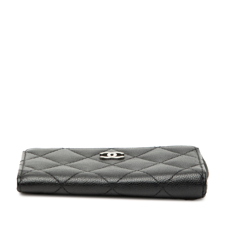 Chanel Matelassé Caviar Zipped Key Holder Coin Étui