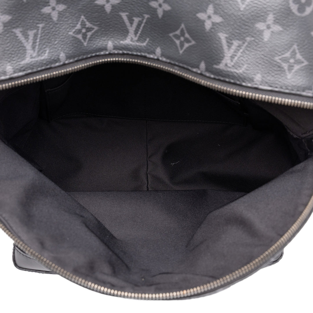 Louis Vuitton Discovery Monogram Eclipse Noir – vue 4 – GABY PARIS