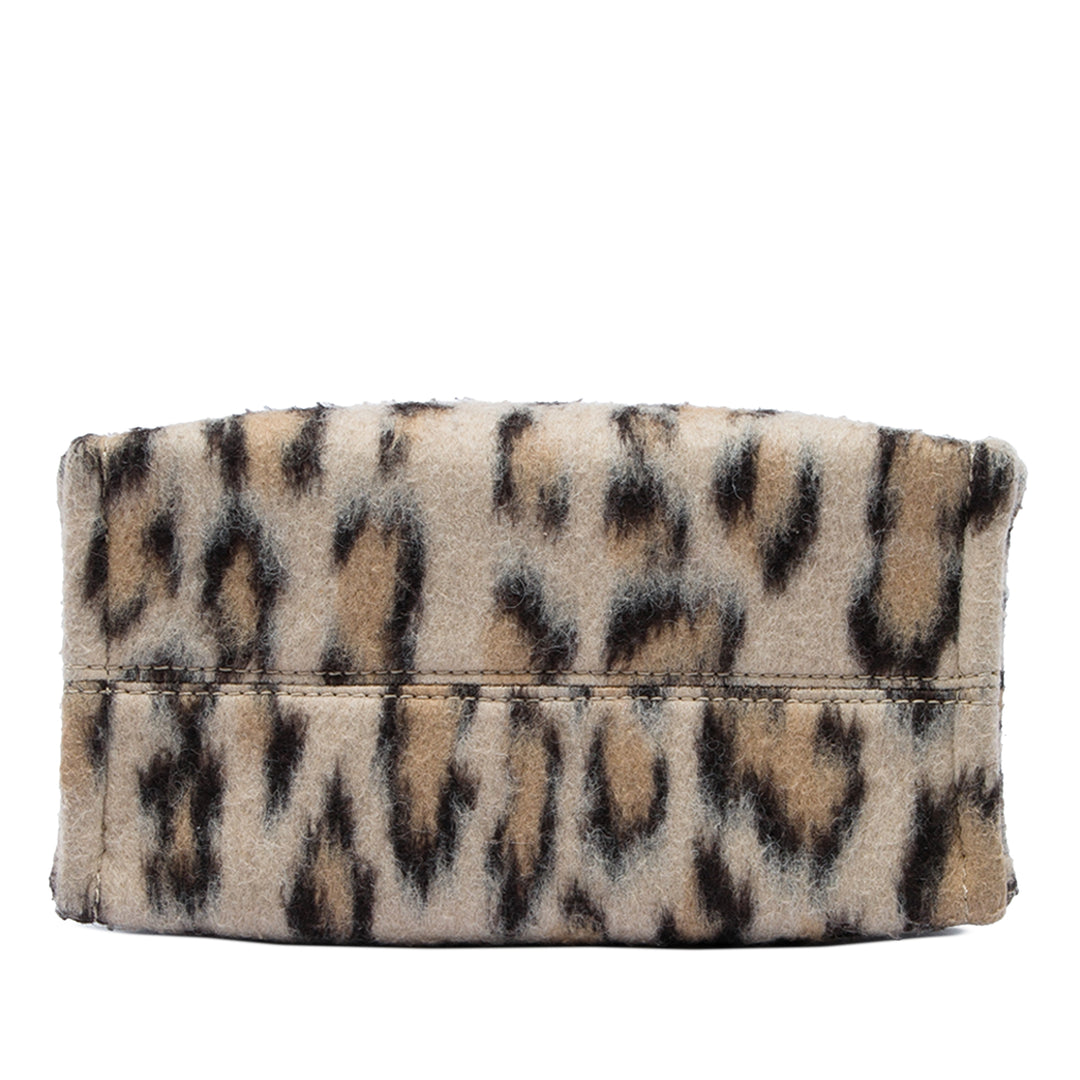 Celine Leopard Imprimé Felt Triomphe Cabas Thais Sac Petit Beige – vue 3 – GABY PARIS