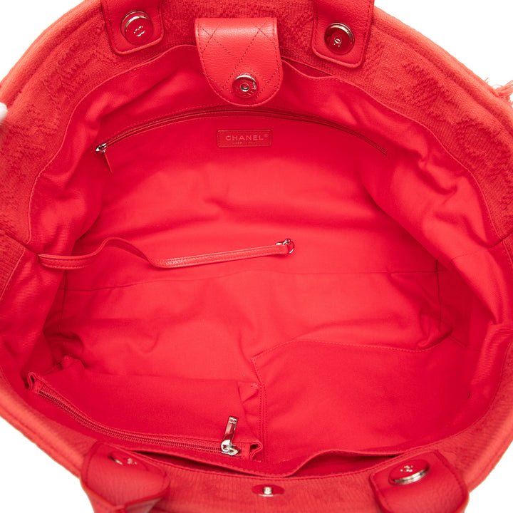 Chanel Medium CC Matelassé Toile Double Face Deauville Cabas