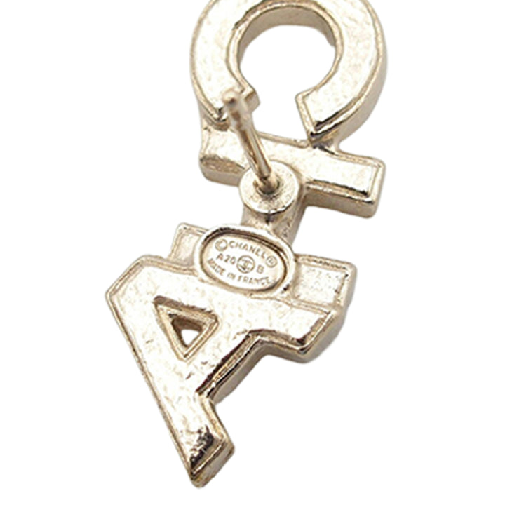 Chanel CC plaqué Cristals Logo fermoir poussette Boucles d’oreilles – GABY PARIS Authentique