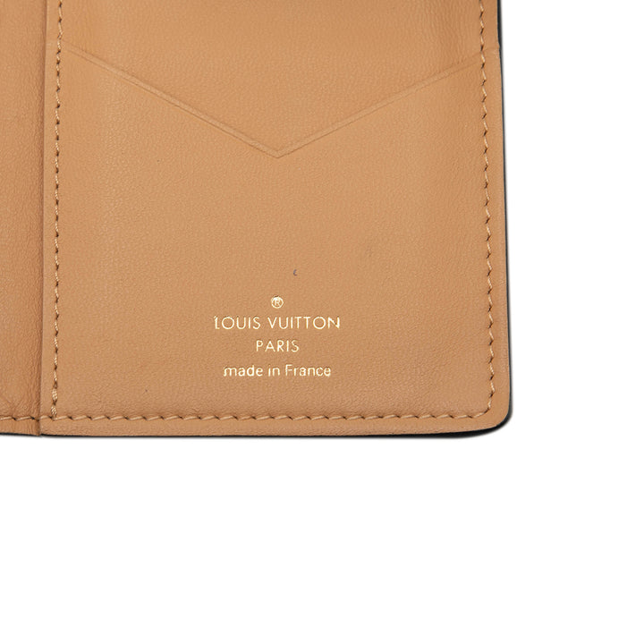 Louis Vuitton Taurillon Capucine Vertical Portefeuille