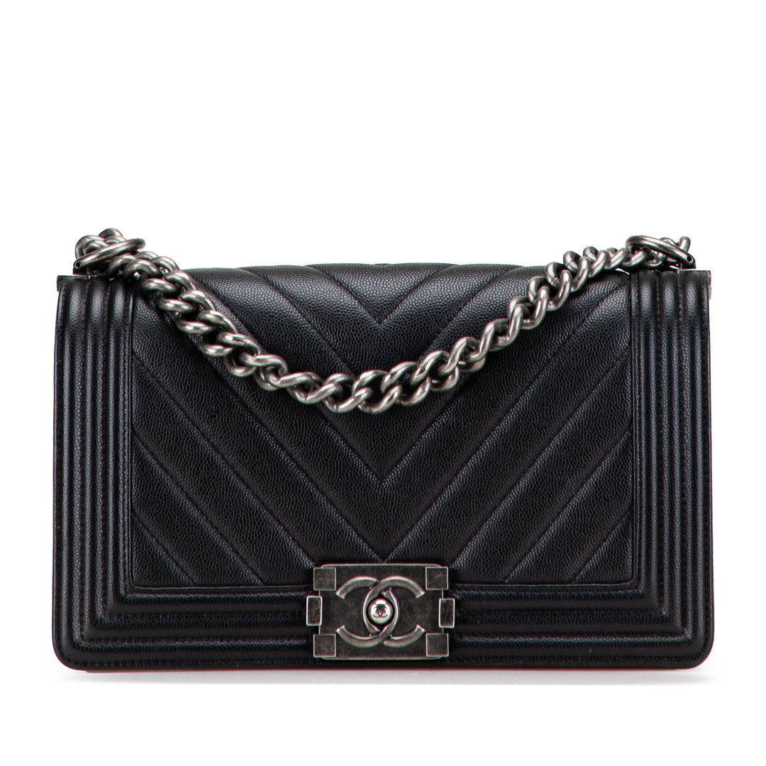 Chanel Old Medium Chevron Caviar Boy Flap Noir – GABY PARIS Authentique