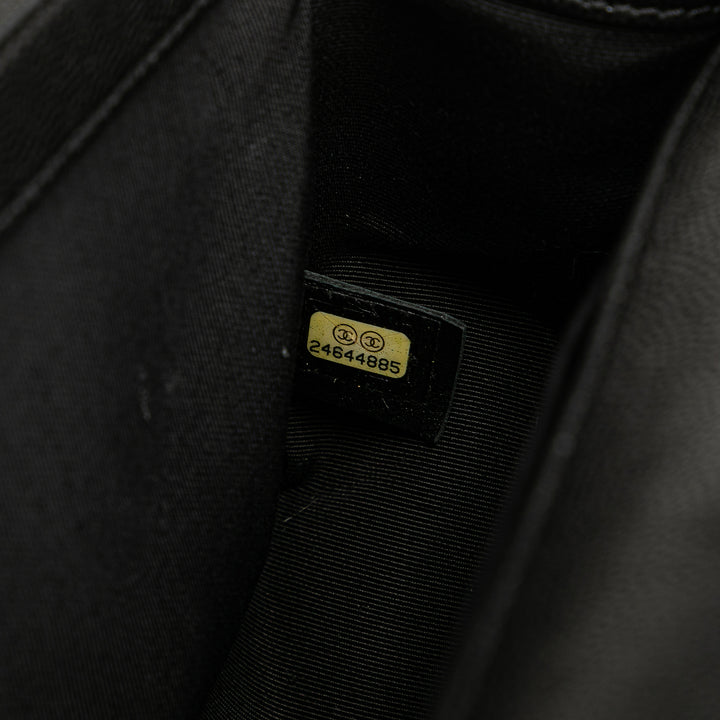 Chanel Old Medium Chevron Caviar Boy Flap Noir – GABY PARIS Authentique