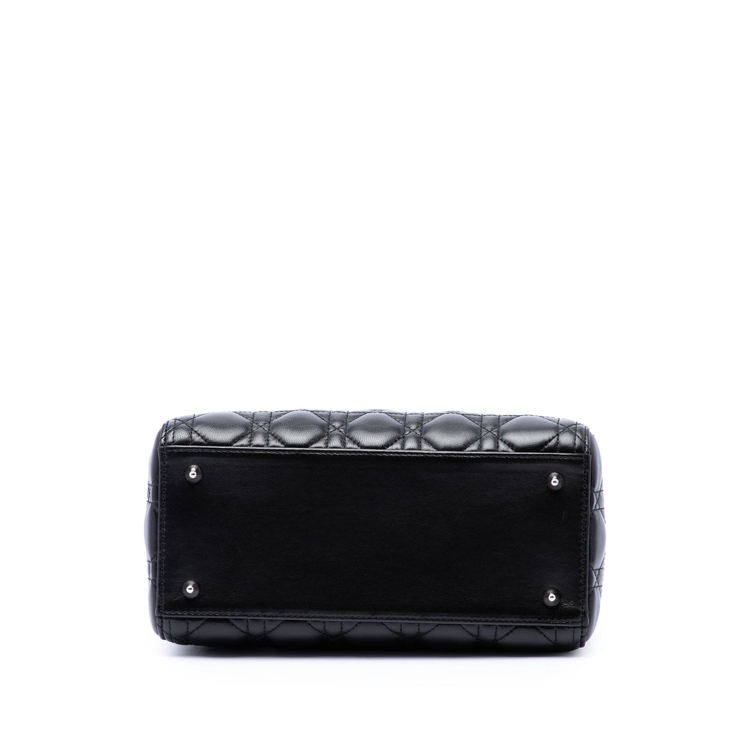Dior Lady Dior Cannage Moyen Cuir d'agneau