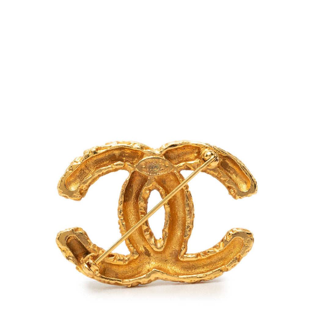 CC plaqué Baroque embossé Broche Doré