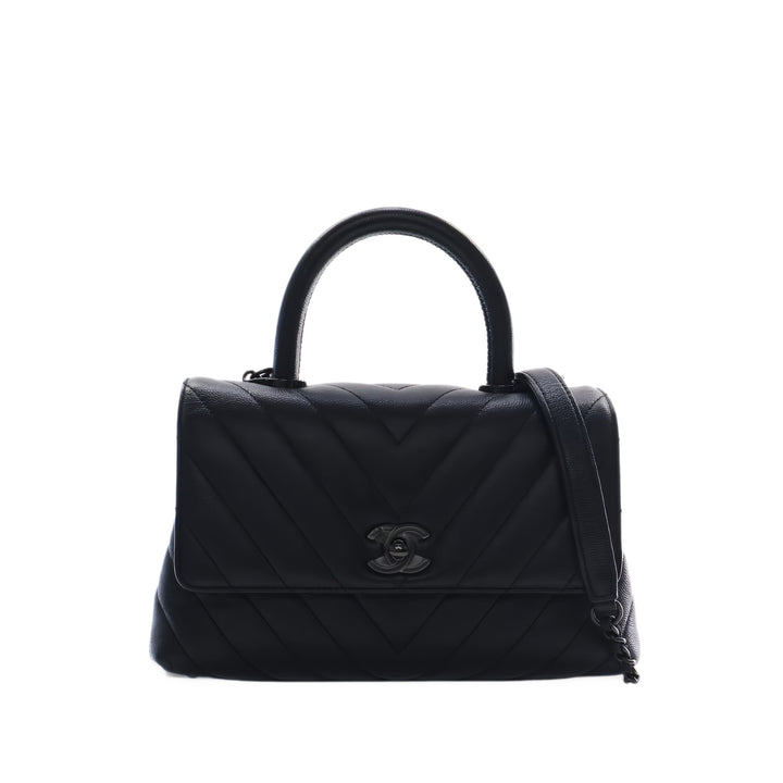 Chanel Sac à main Chevron So Coco à Petit Cuir caviar Noir – vue principale – GABY PARIS