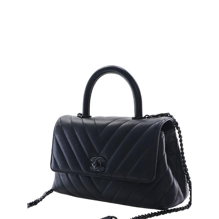 Chanel Sac à main Chevron So Coco à Petit Cuir caviar Noir – vue 13 – GABY PARIS