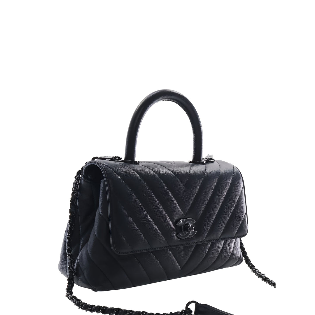 Chanel Sac à main Chevron So Coco à Petit Cuir caviar Noir – vue 14 – GABY PARIS