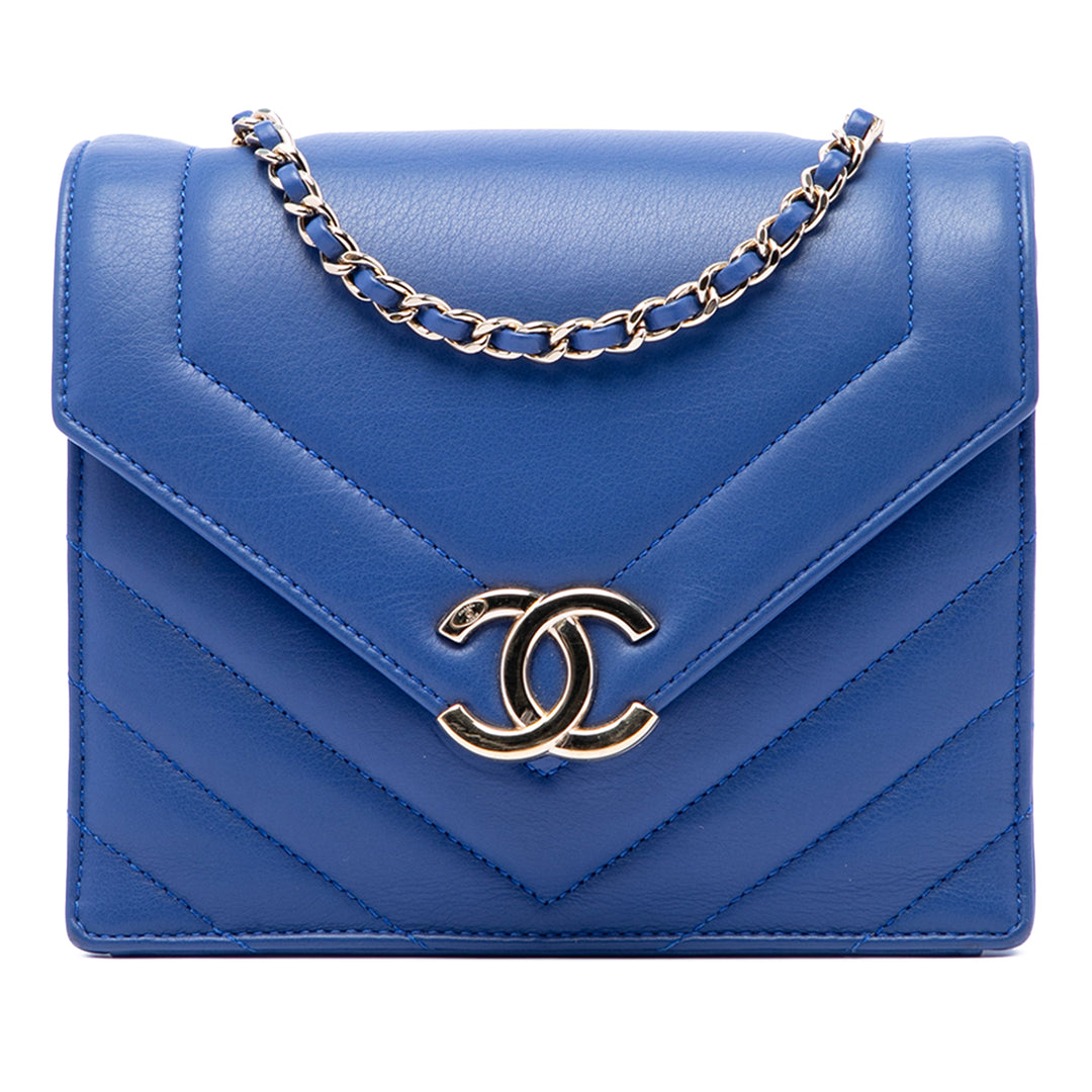 Chanel Small CC Chevron Cuir de veau Envelope à rabat