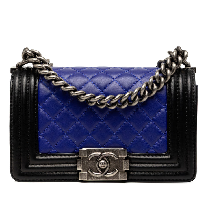Chanel Bicolore Boy à rabat Petit Cuir d'agneau