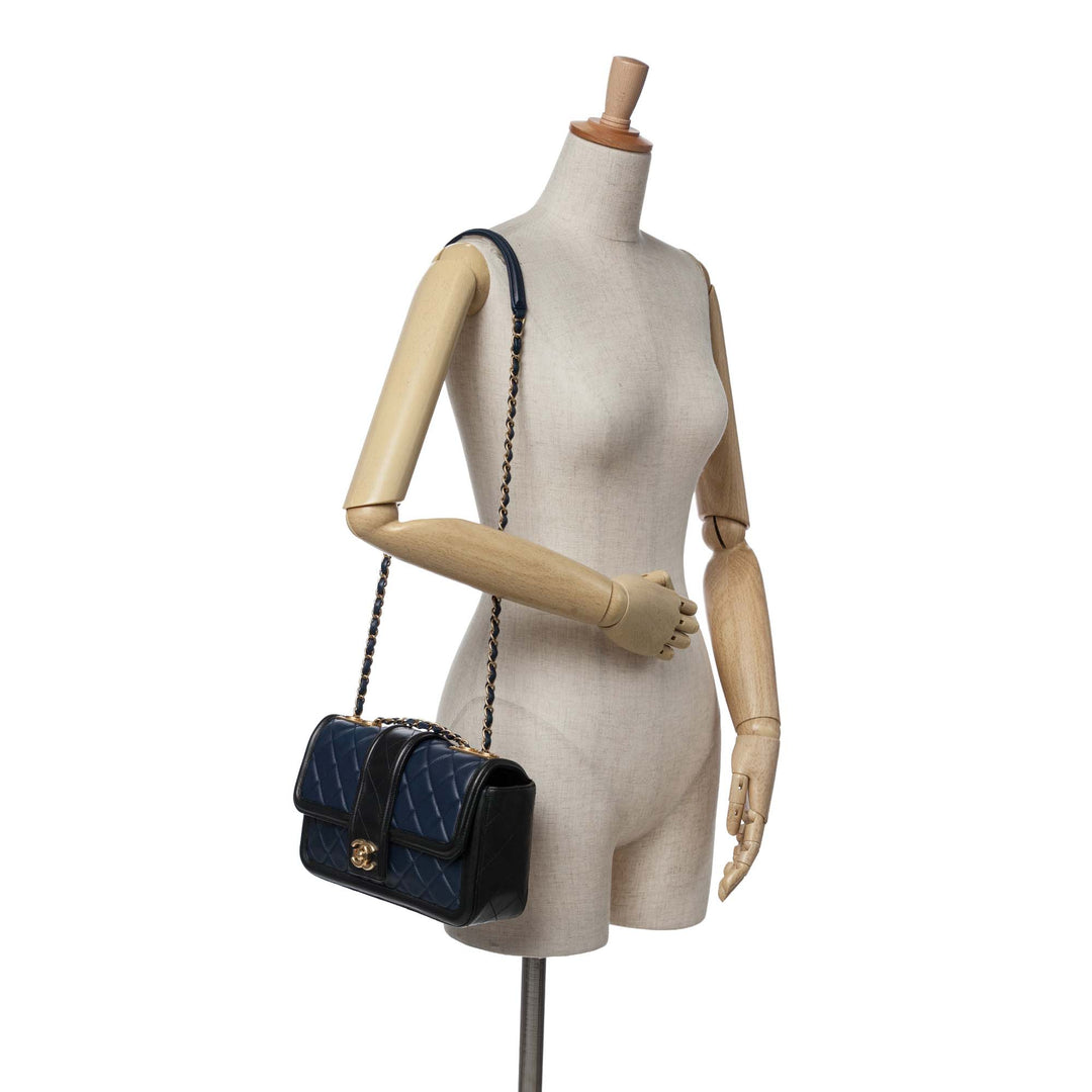 Medium Bicolor Quilted Lambskin Elegant CC Flap Blue - Gaby Paris