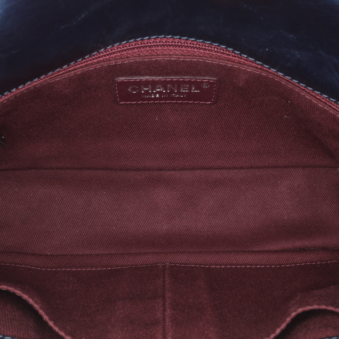 Chanel Quilted Glazed Cuir de veau Coco Pleats Flap Bleu