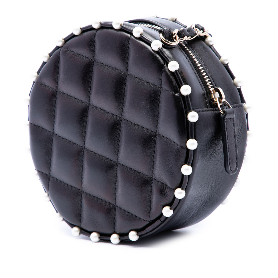 Chanel Matelassé Cuir de veau Perle clouté Rond Pochette avec chaîne