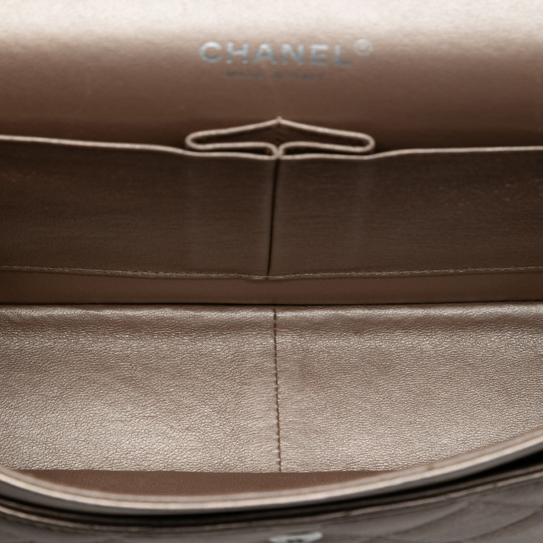 Chanel Jumbo Classic Metallic Cuir d’agneau Double rabat