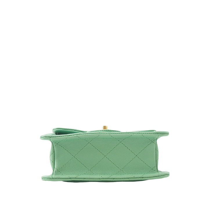 Matelassé Sweet à rabat Mini Cuir caviar Vert