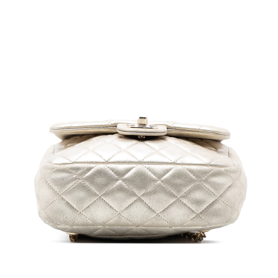 Chanel Small Metallic Cuir d’agneau In Seoul Sac à dos