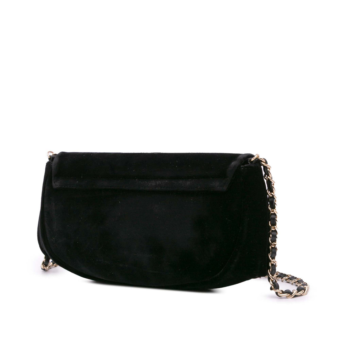 Chanel CC Velours Half Moon Wallet on Chain Noir – GABY PARIS Authentique