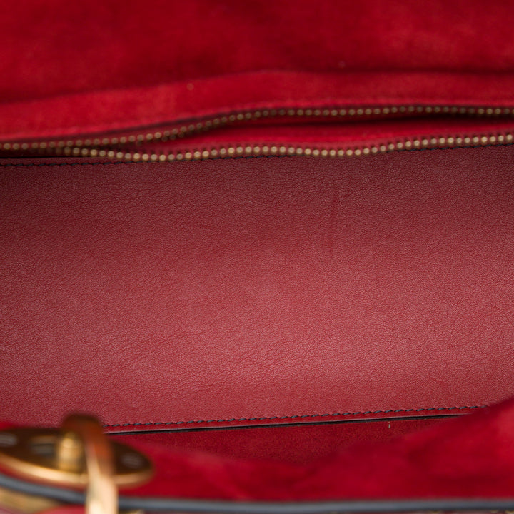 Dior Lady Dior Cannage clouté Souple Moyen Cuir d'agneau Rouge – vue 4 – GABY PARIS