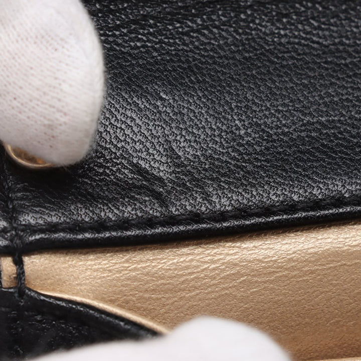 Chanel Small Matelassé Cuir d’agneau Chic Perles à rabat