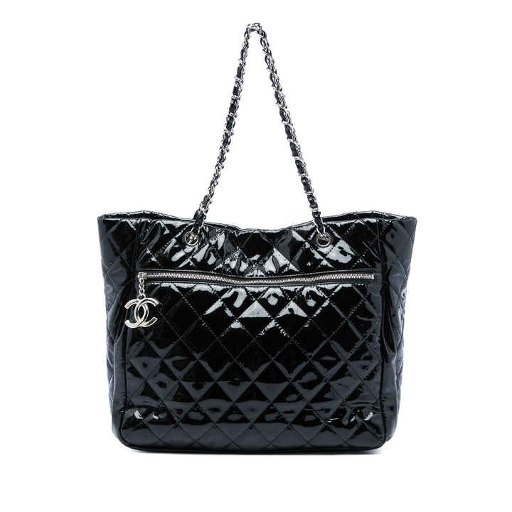 Chanel CC Matelassé Cuir verni Chic And Glitter Ligne Timeless Cabas
