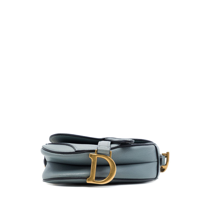 Dior Saddle Sac Micro Cuir de chèvre Bleu – vue 3 – GABY PARIS