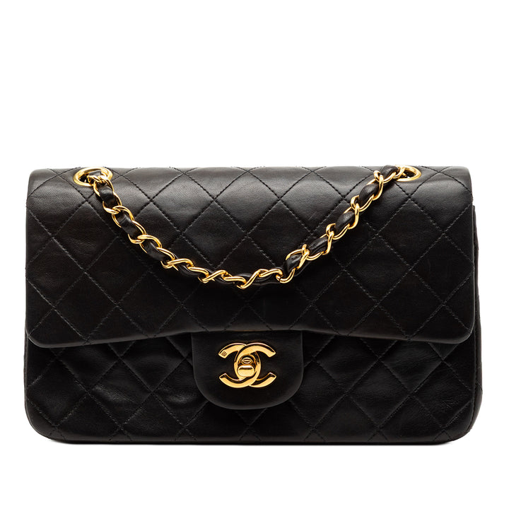 Chanel Small Classic Cuir d’agneau Double rabat – GABY PARIS Authentique