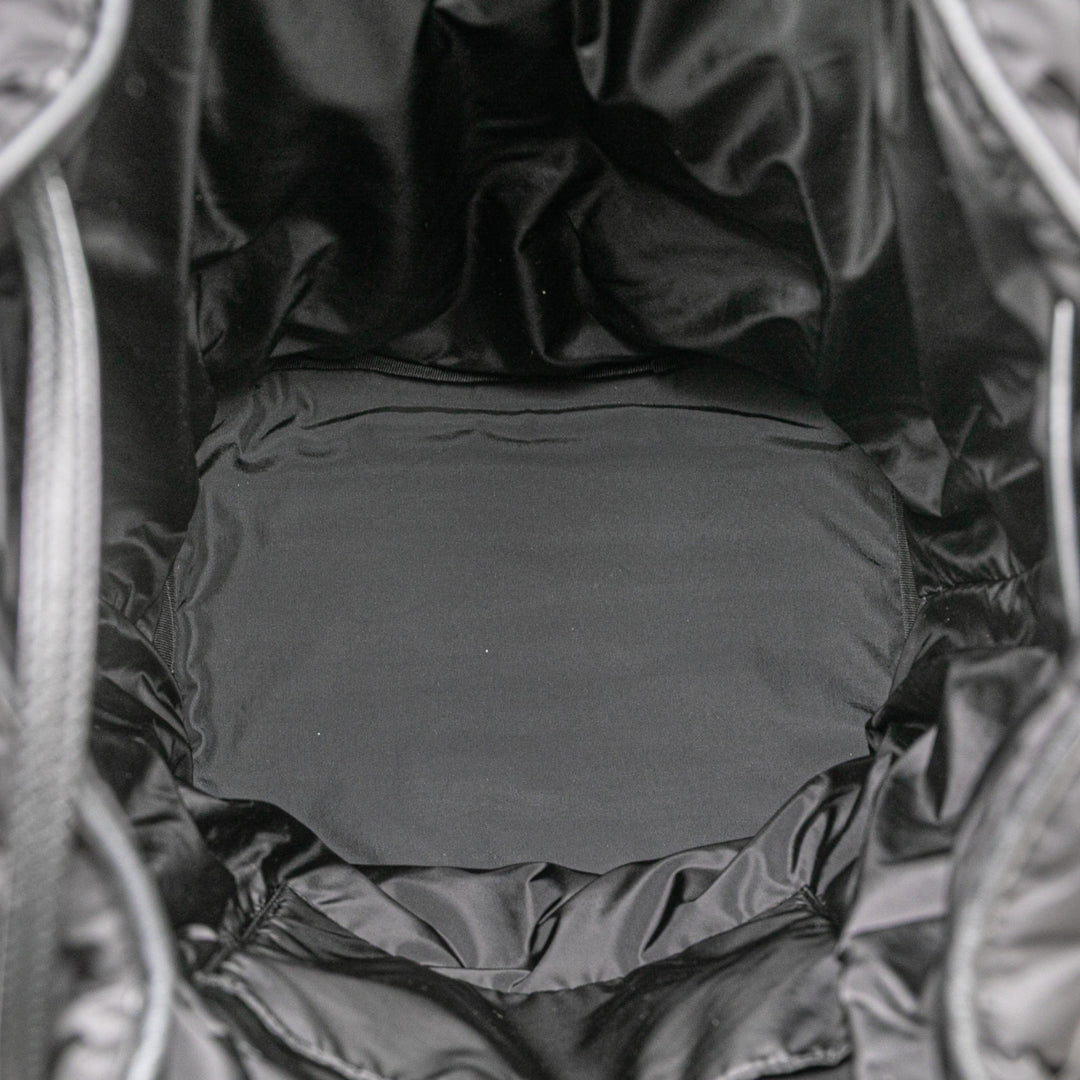 Saint Laurent Nylon Rive Gauche Drawstring Sac à dos