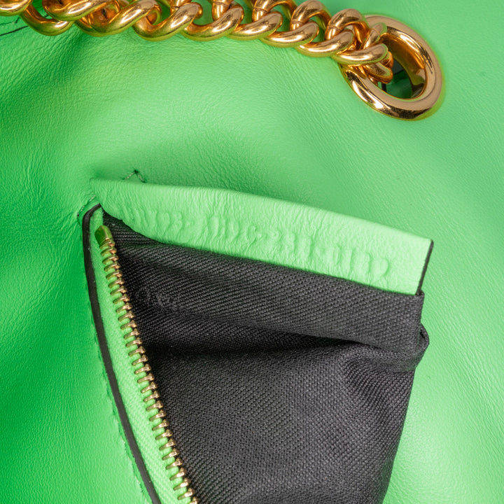 Fendi Zucca embossé Cuir Chain Midi Baguette