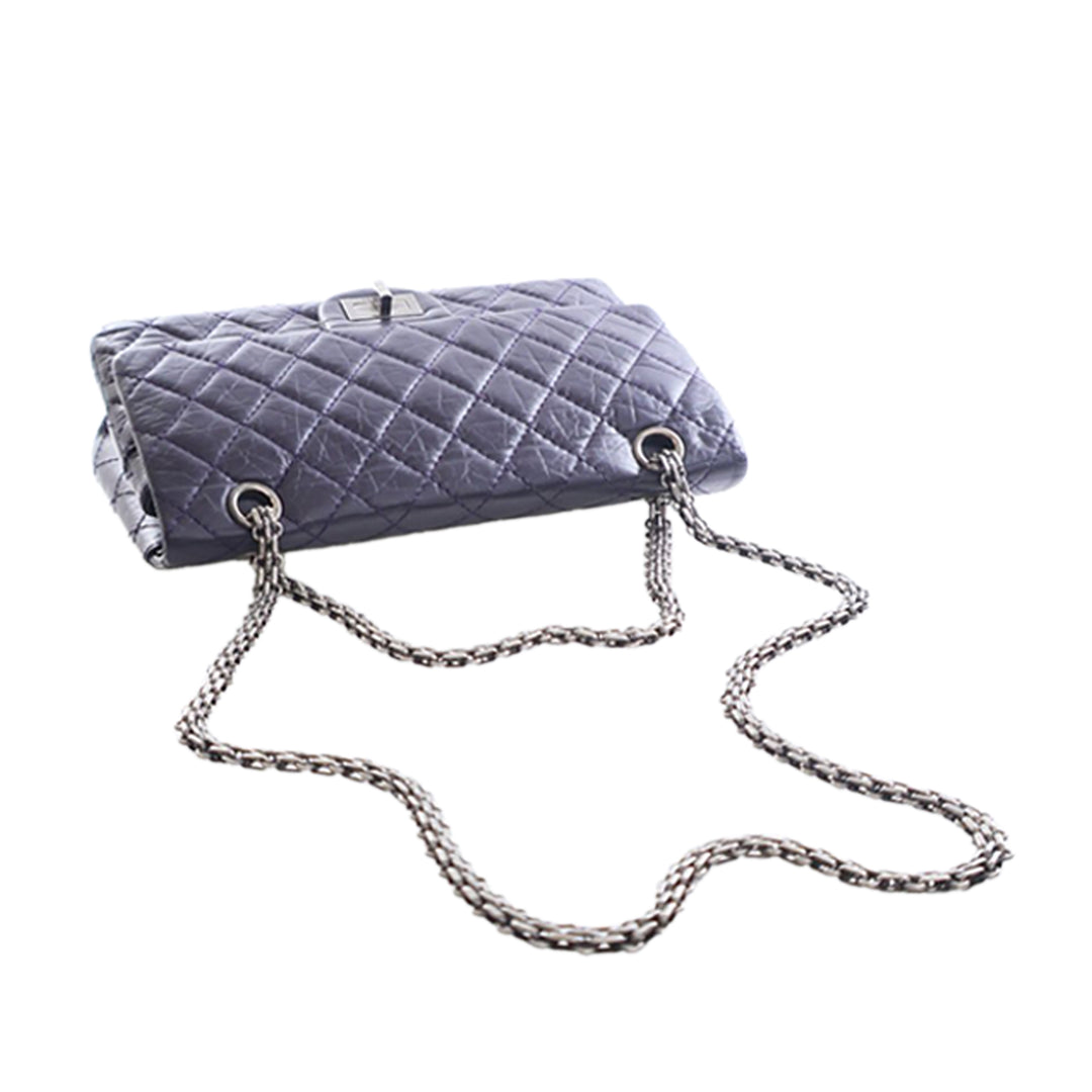 Chanel Matelassé vieilli Cuir de veau Reissue 2.55 Double rabat 225 – GABY PARIS Authentique