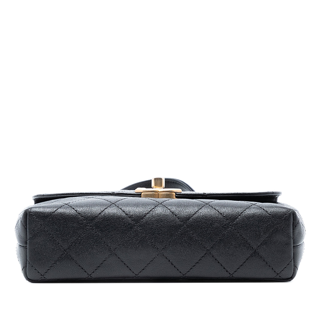 Chanel Mini CC Matelassé Cuir d’agneau à rabat