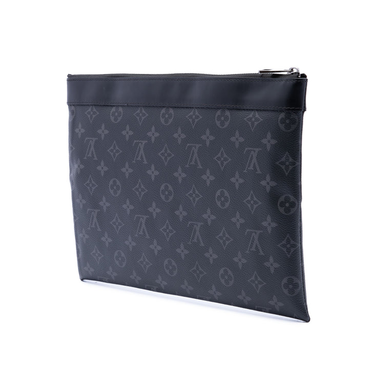 Louis Vuitton Pochette Discovery Monogram Eclipse GM Noir – vue 2 – GABY PARIS