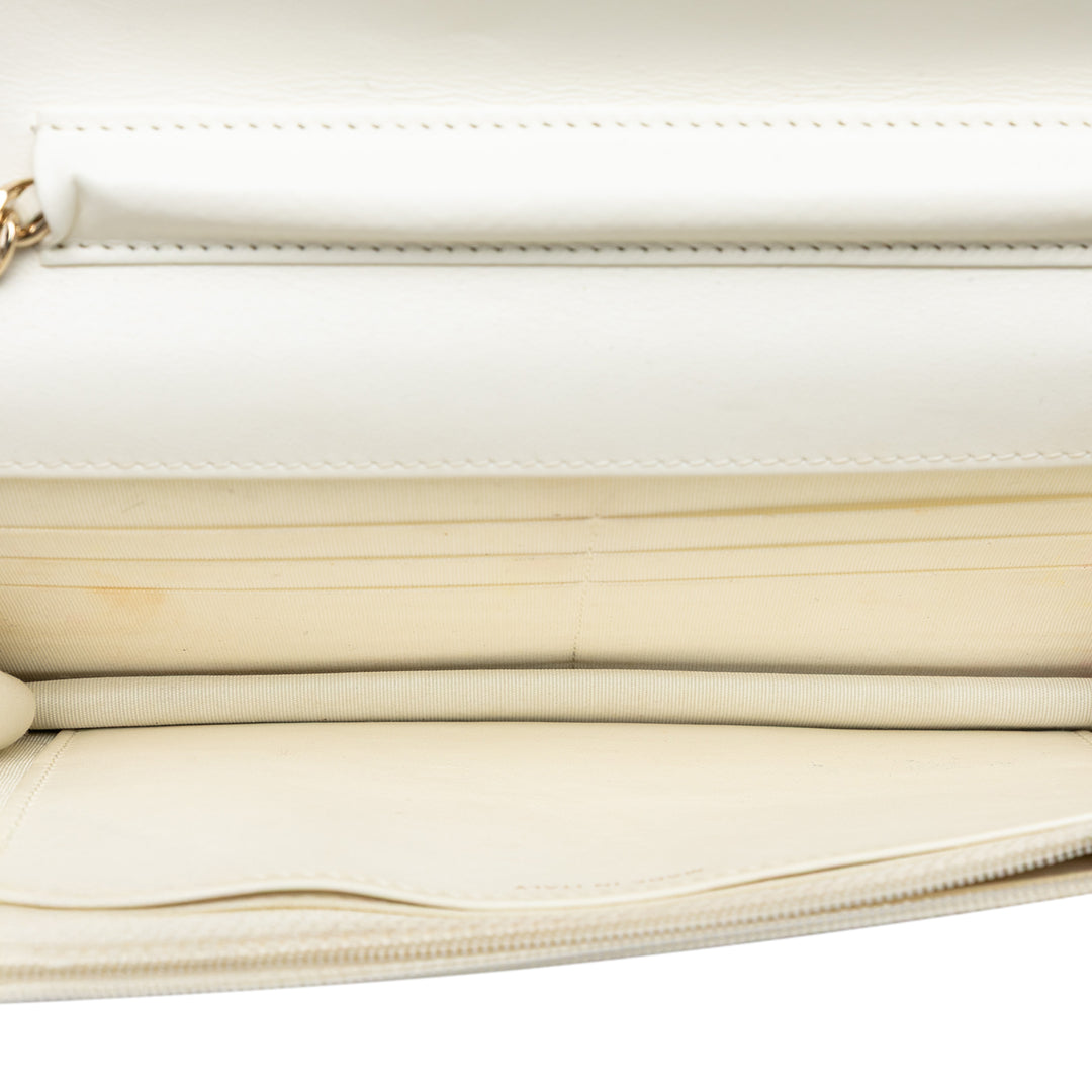 Chanel CC froissé Chevron Cuir de veau Wallet on Chain
