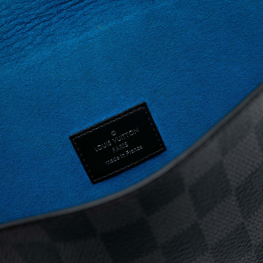 Louis Vuitton Damier Graphite Alpha Pochette GM