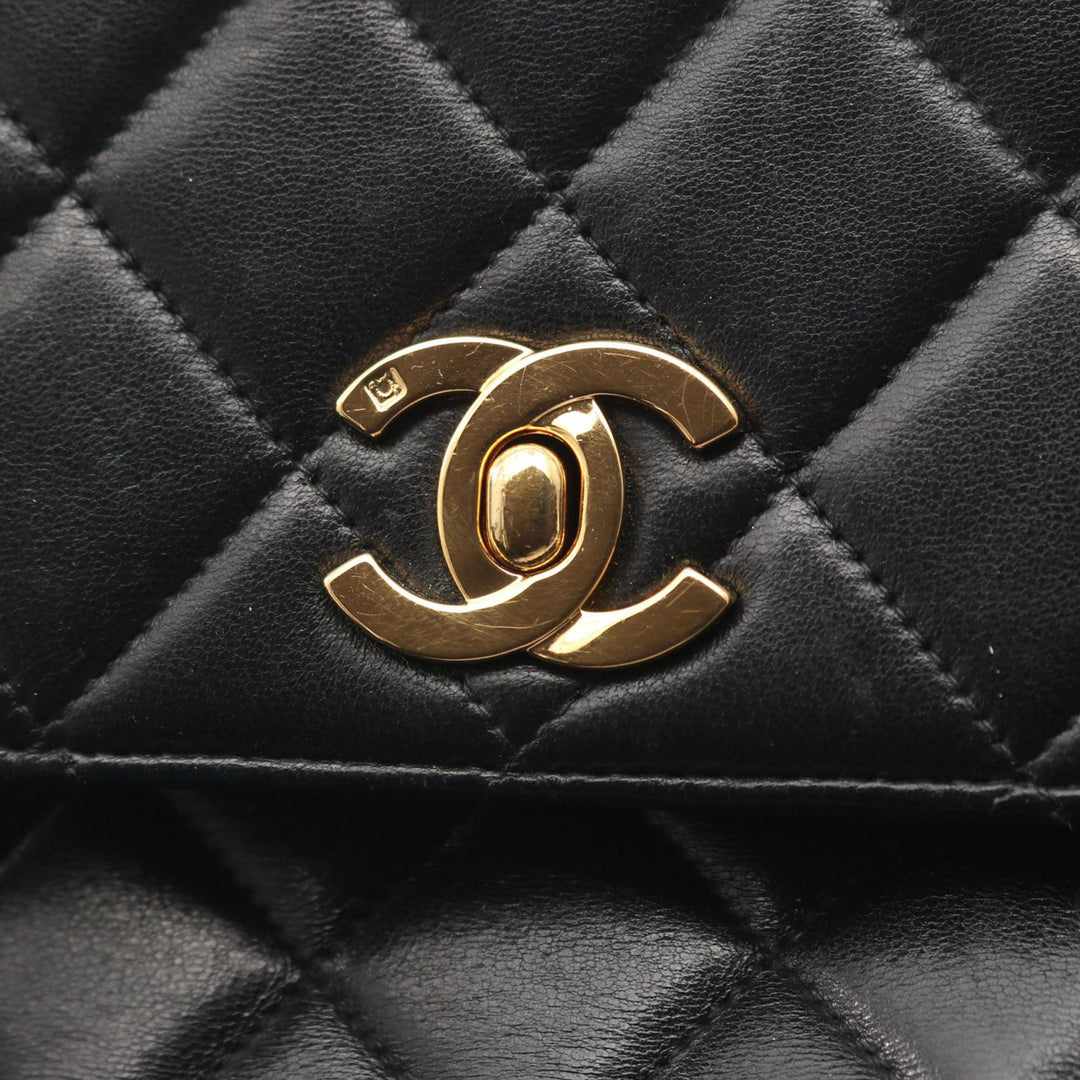 Chanel Medium Cuir d’agneau Kelly sac à anse supérieure