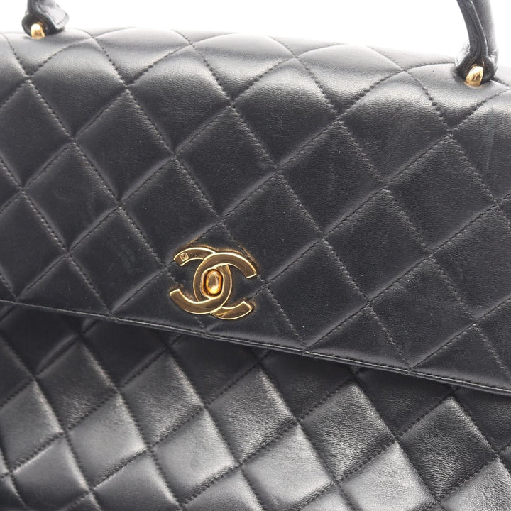 Chanel Medium Cuir d’agneau Kelly sac à anse supérieure
