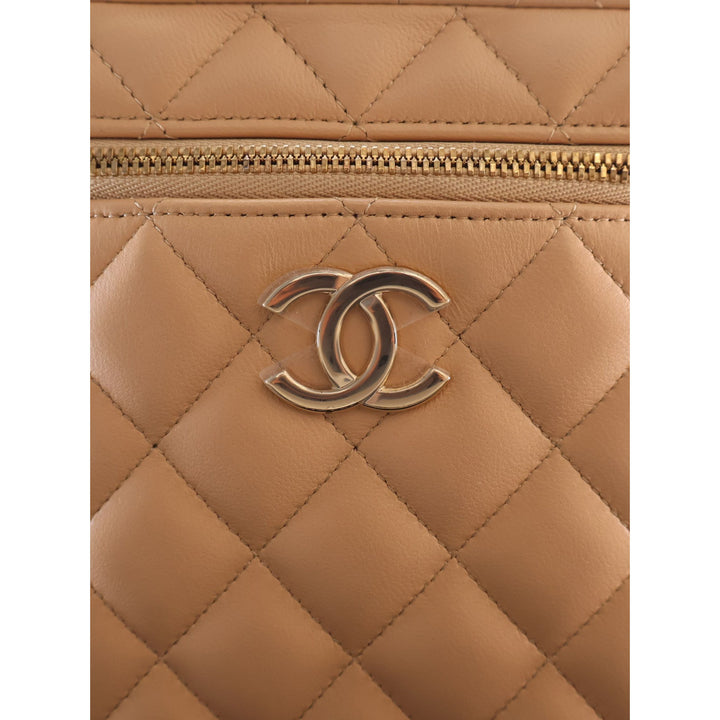 Chanel Vanity CC Matelassé avec chaîne Cuir d'agneau Beige – vue 9 – GABY PARIS