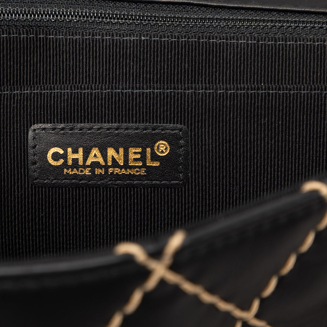 Chanel Jumbo CC Matelassé Cuir d'agneau Wild Stitch à rabat