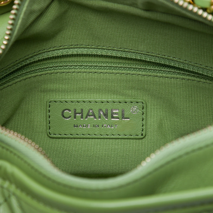 Chanel Small vieilli Cuir de veau Gabrielle Sac porté croisé