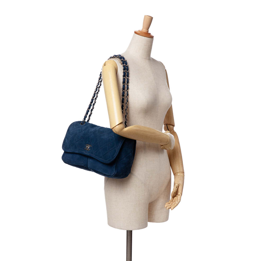 Medium Quilted Nubuck Natural Beauty Split Pocket Flap Blue - Gaby Paris