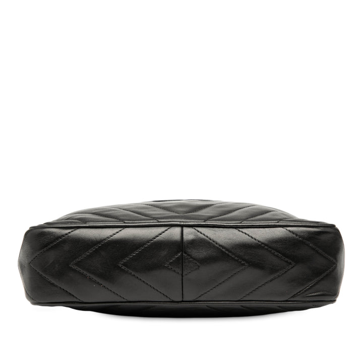 Chanel CC Chevron Quilted Cuir d’agneau Tassel Camera Étui Noir – GABY PARIS Authentique