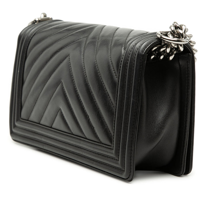Chanel Old Medium Chevron Cuir d’agneau Boy à rabat
