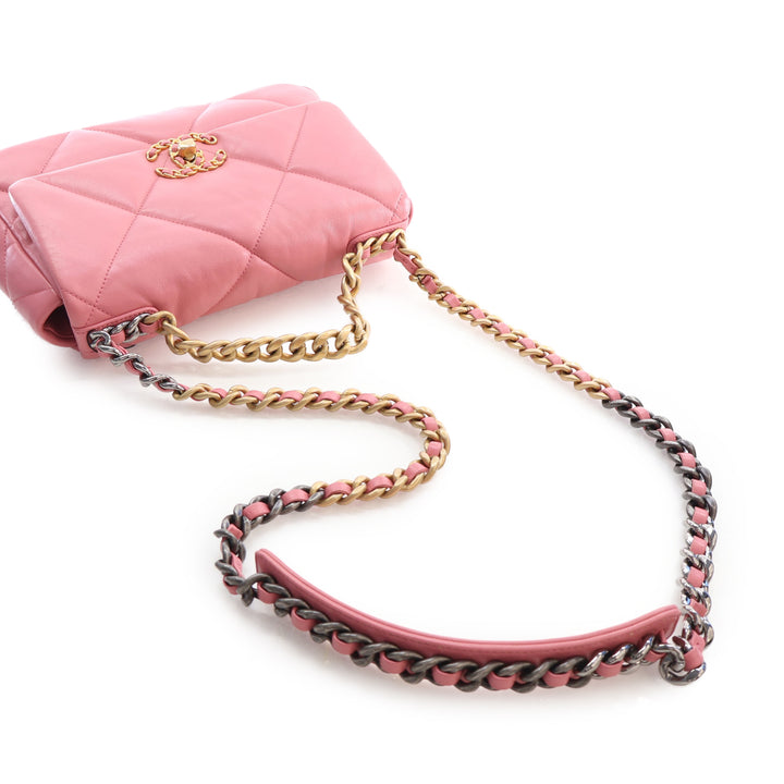 Chanel Medium Cuir d'agneau 19 à rabat